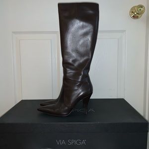 Via Spiga brown leather boots size 6